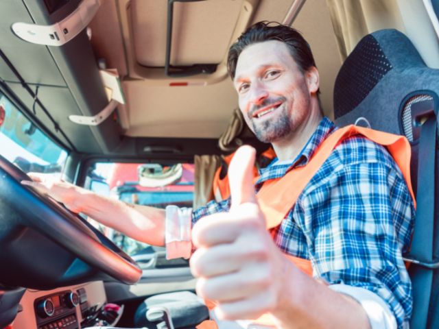 Dressing Tips for Truck Drivers on the Job