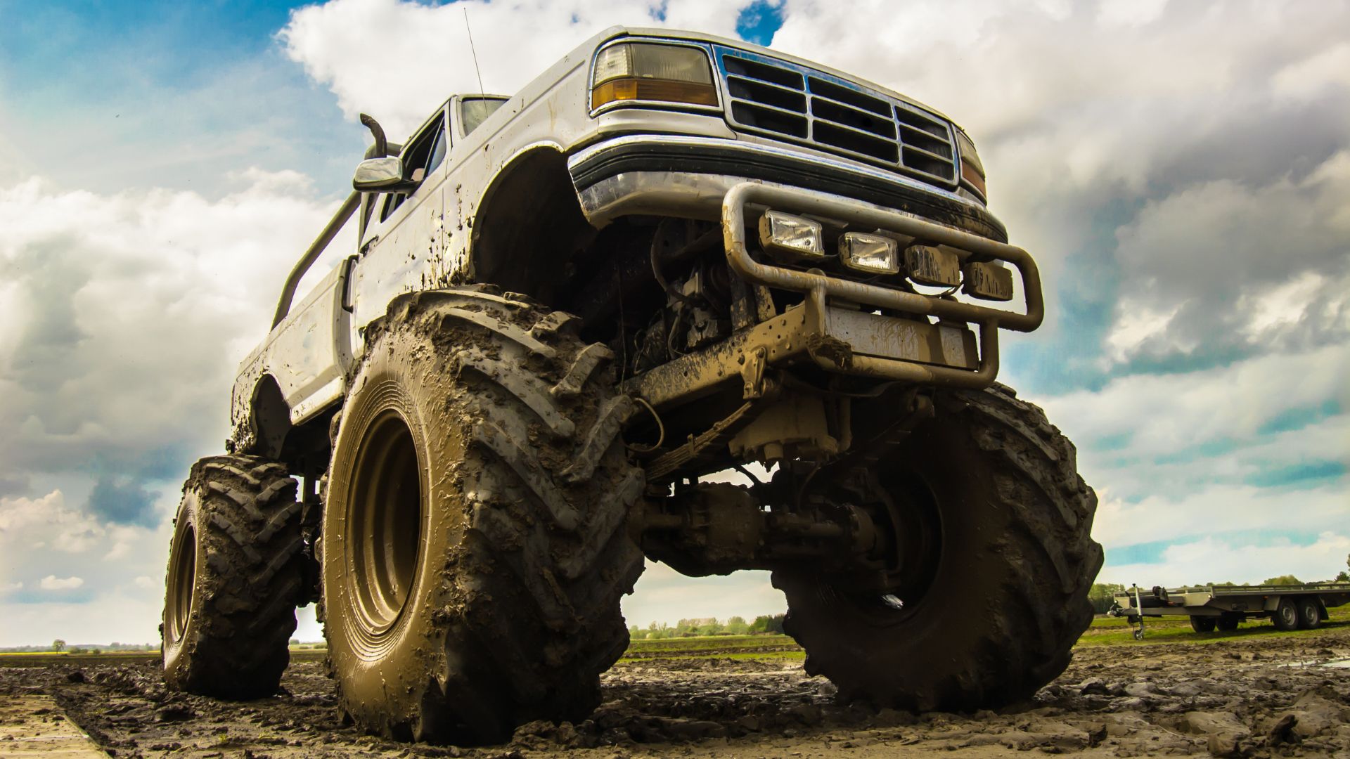 Lift Kits vs. Leveling Kits What’s the Difference?