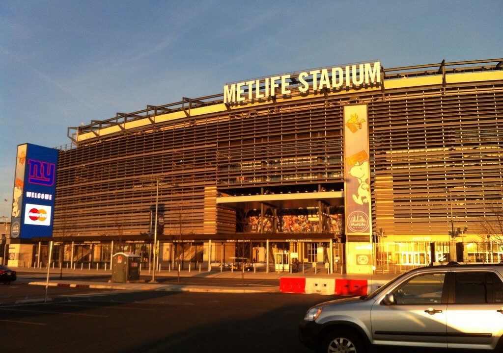 MetLife Stadium exterior